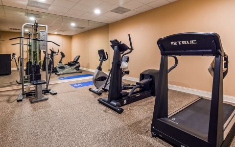 Treadmill and Excercise bike in hotel gym